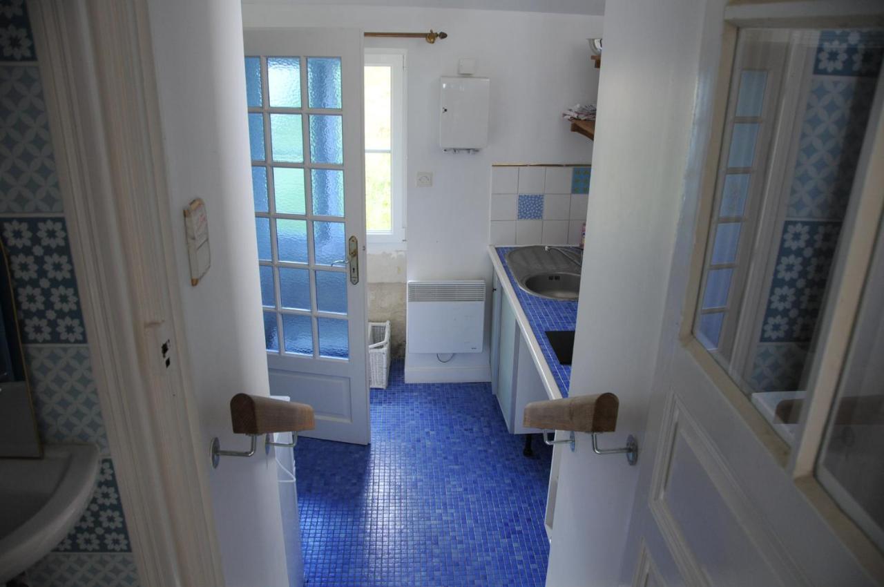 PETITE MAISON des ROSES Brain-sur-Allonnes Exterior foto
